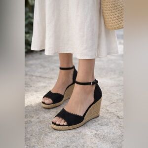 Lauren by Ralph Lauren Suede Espadrille Wedge Sandals Women’s Size 6 Black